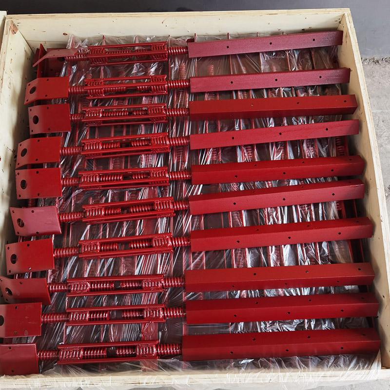 Turnbuckle Form Aligner